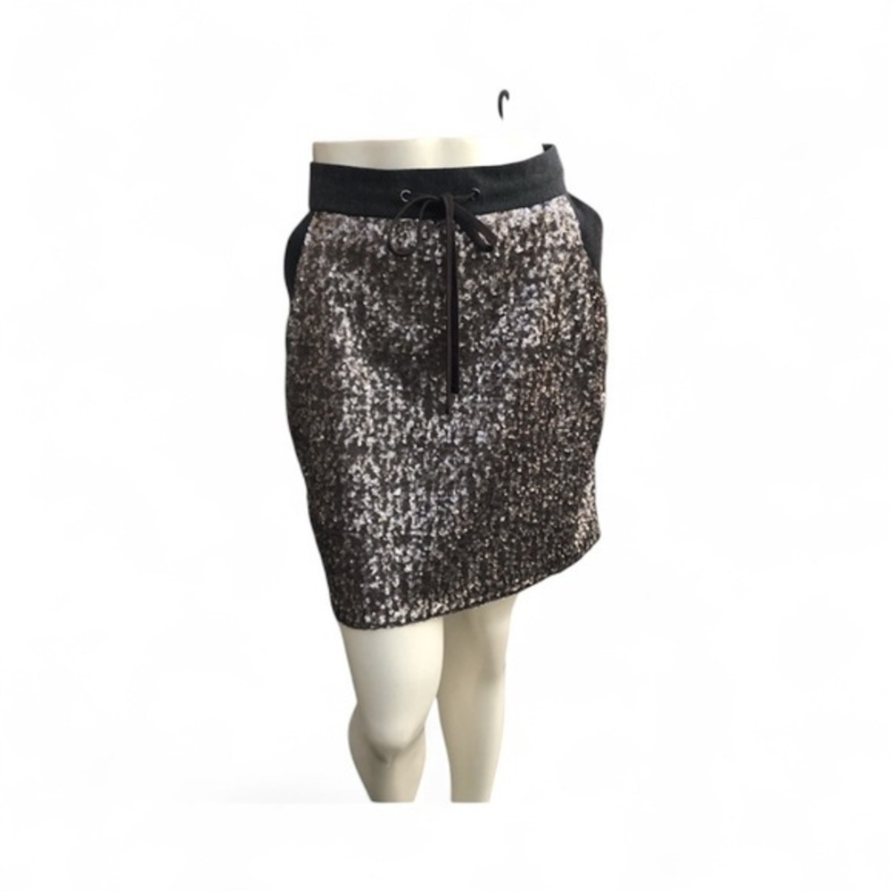 Sequined Skirt on front, sides packets - Picture 2 of 13
